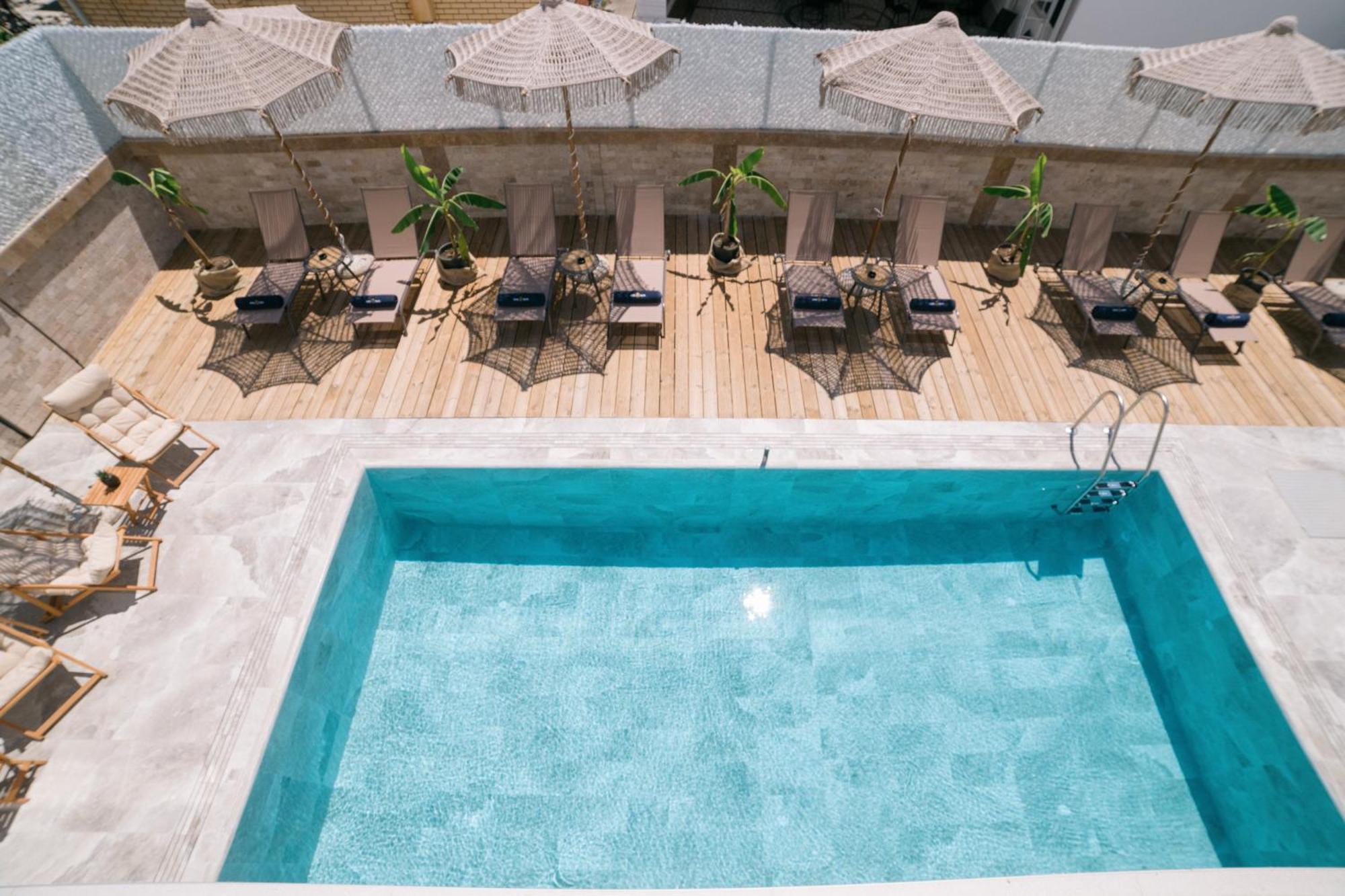 Hotel Teuta Ulcinj Exterior photo